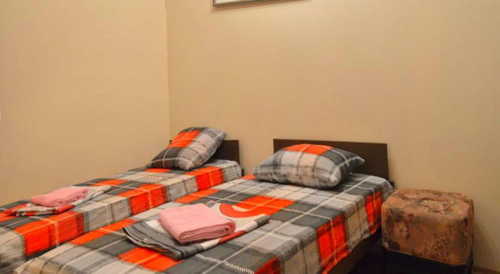 Griboedov Hostel & Suites ティビリシ 部屋 写真